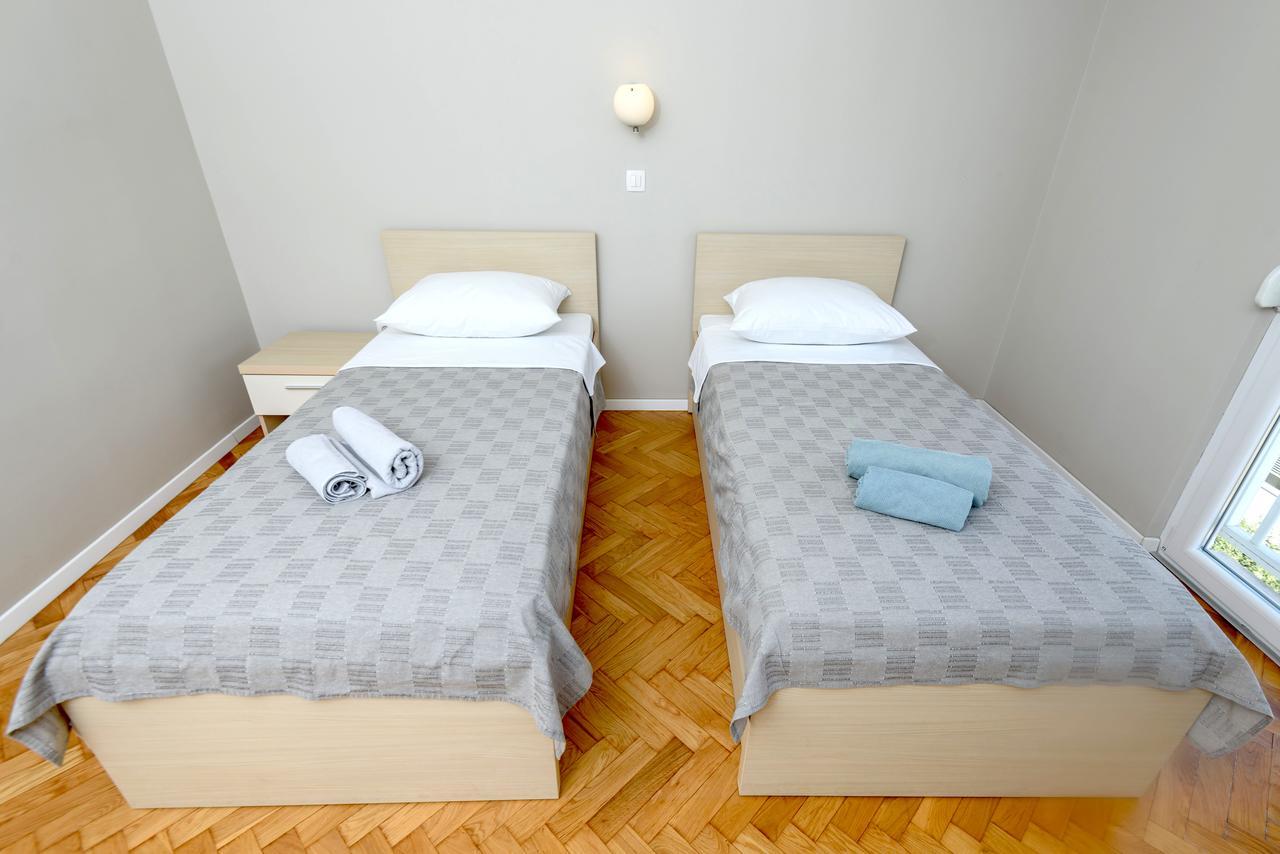Deluxe Oskar Apartament *